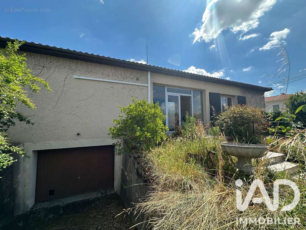 Photo 2 - Maison à BIAS