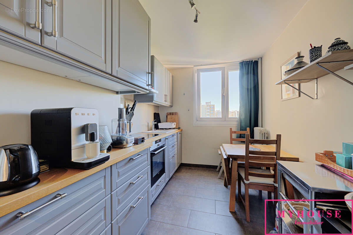 Quartier metro appartement 3 pieces 64m2 - photo 5