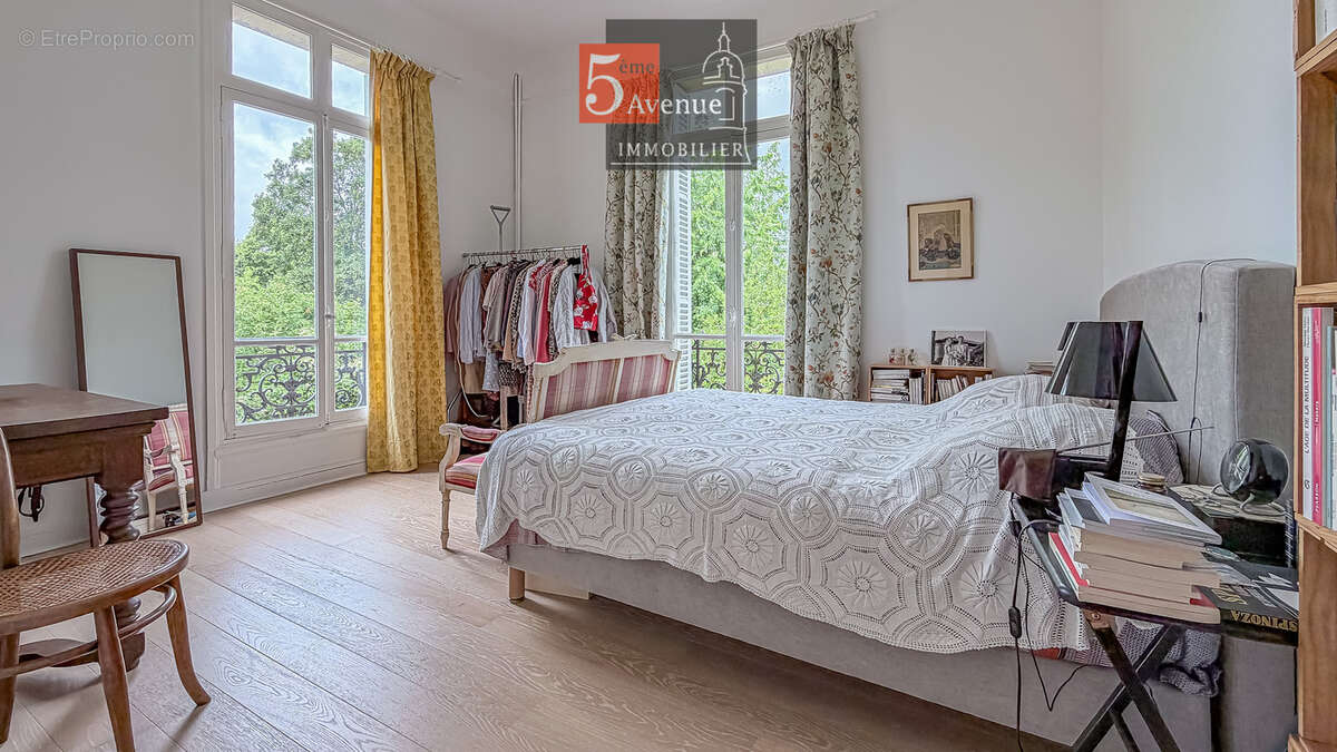 Appartement de caractère de 130m2. Centre de Senlis à pied - photo 9