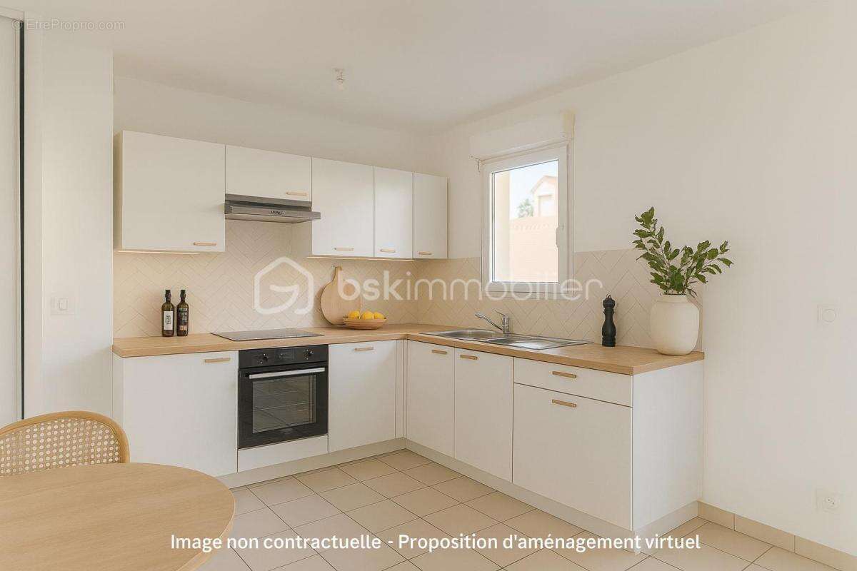 F2 avec extérieur et 2 parkings - photo 6