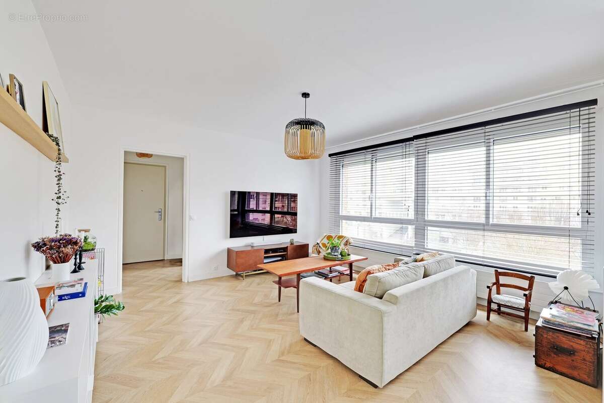 Appartement à ISSY-LES-MOULINEAUX