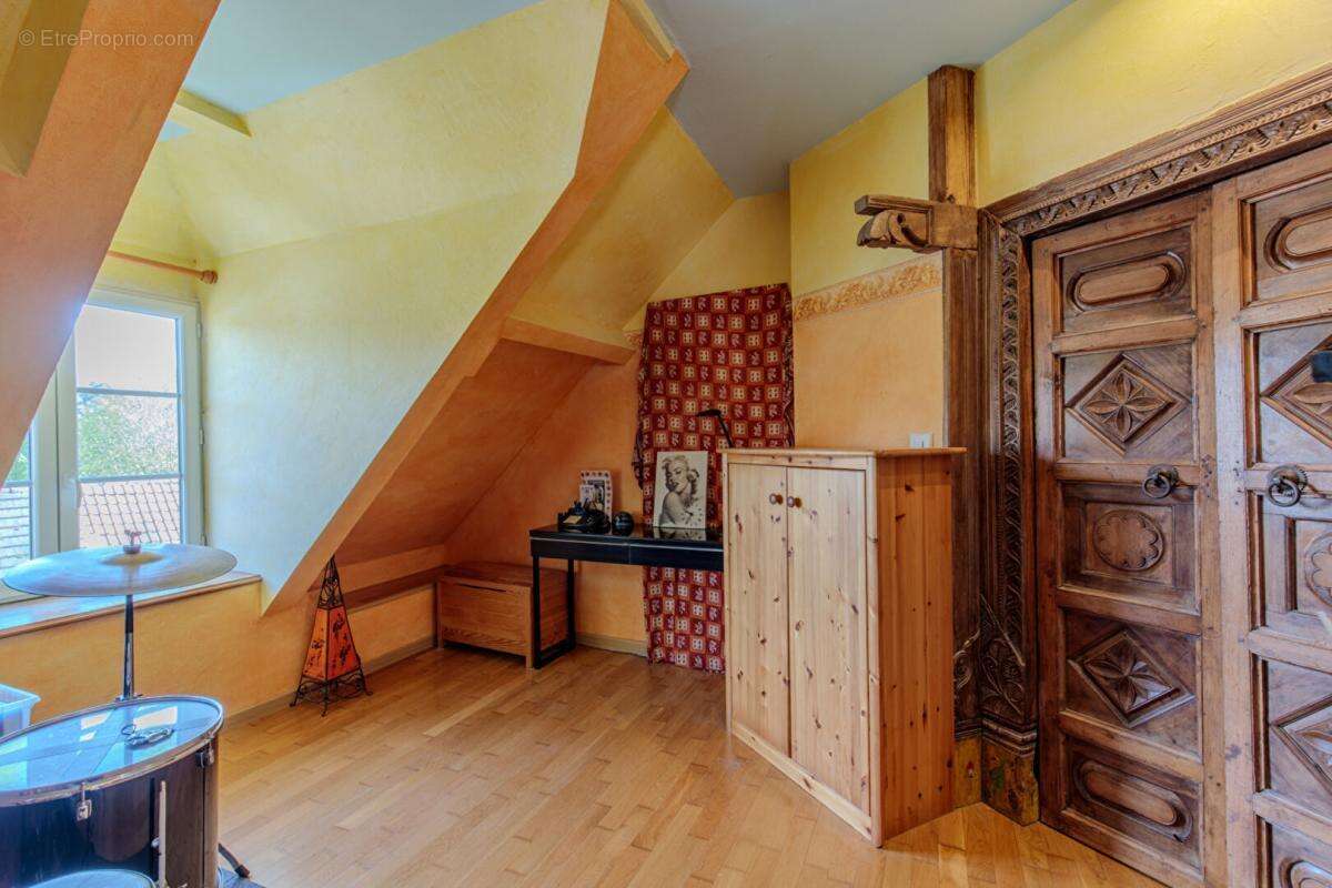 Maison de charme à Gaillon-sur-Montcient - photo 10