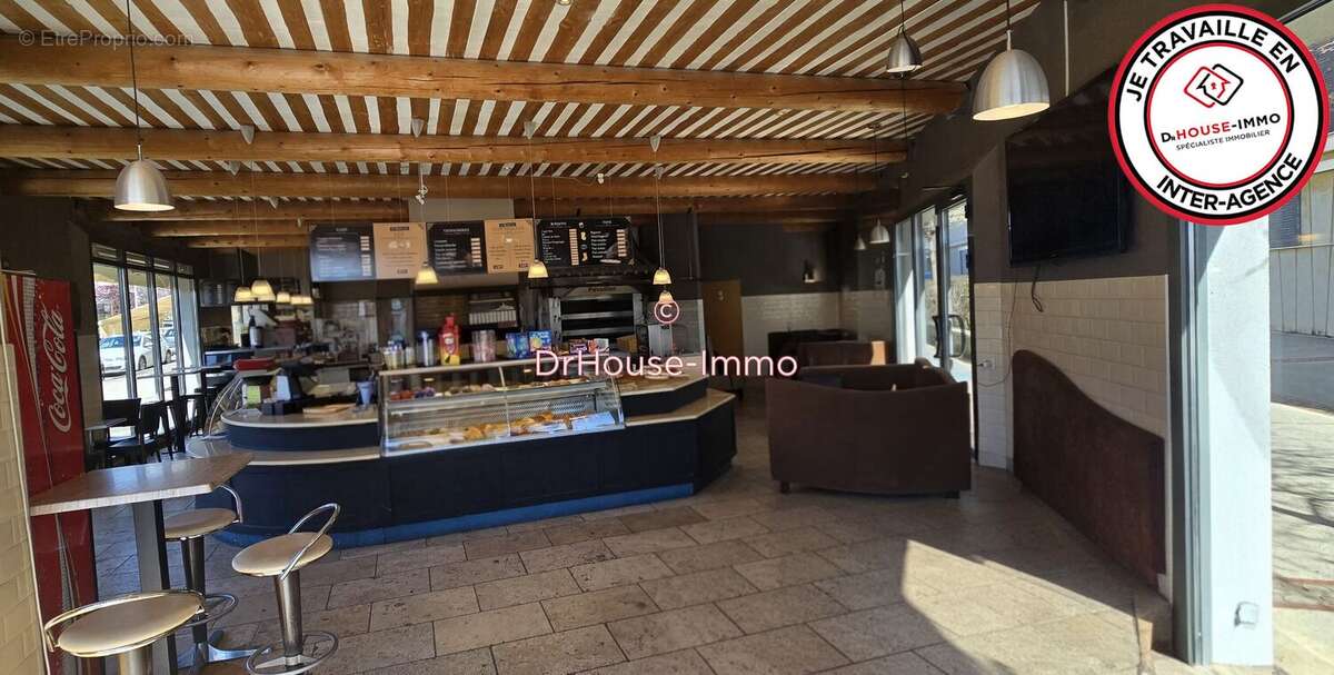 Commerce 230 m² à Manosque  - photo 2