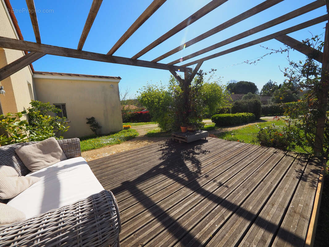 Maison à MIRAMONT-DE-GUYENNE