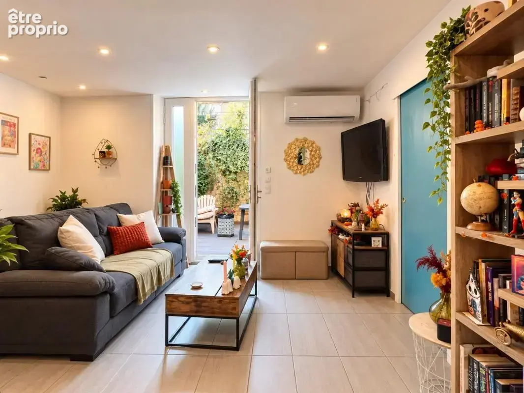 VERDUN – Superbe T2 rénové de 46m² avec terrasse de 22 m² sans vis-à-vis - photo 3