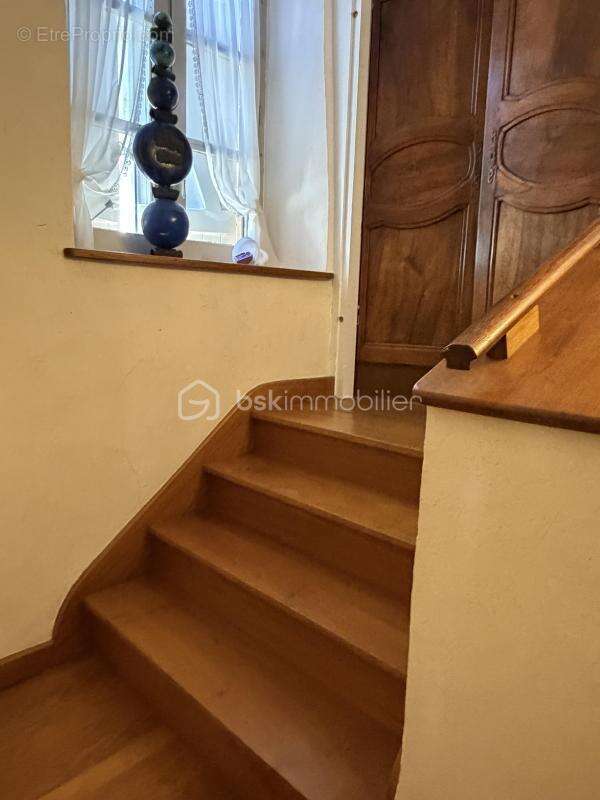 Appartement à RENAISON