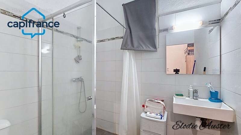 Appartement à LES ABYMES