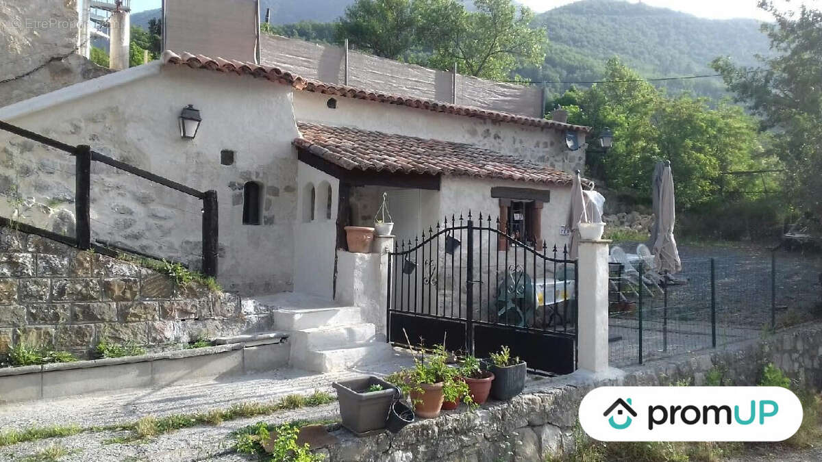 Maison à VILLARS-SUR-VAR