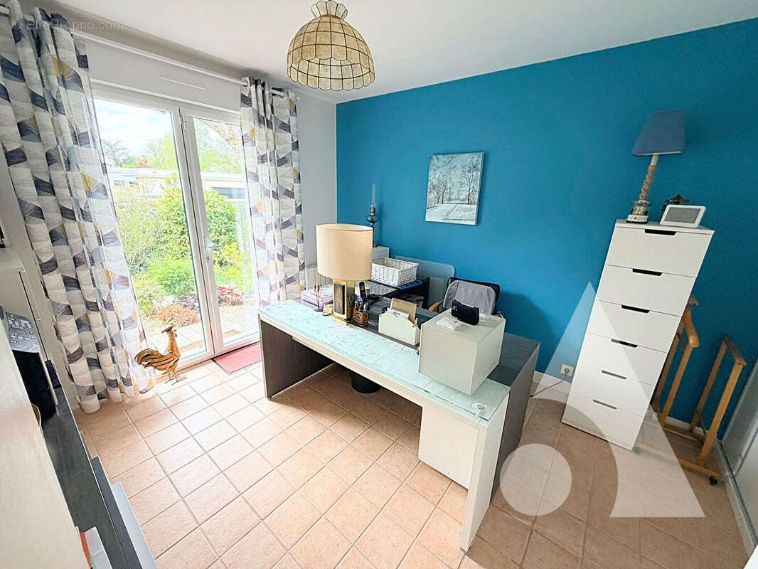 Maison d'architecte 170 m² - Secteur calme et recherché - Saint-Julien-les-Villas - photo 7