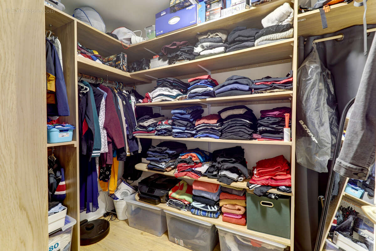 Maison à LA ROCHE-BLANCHE