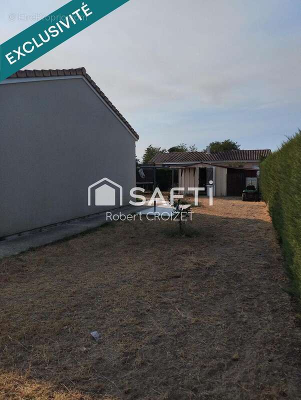 Maison 89 m² à Cerons  - photo 6