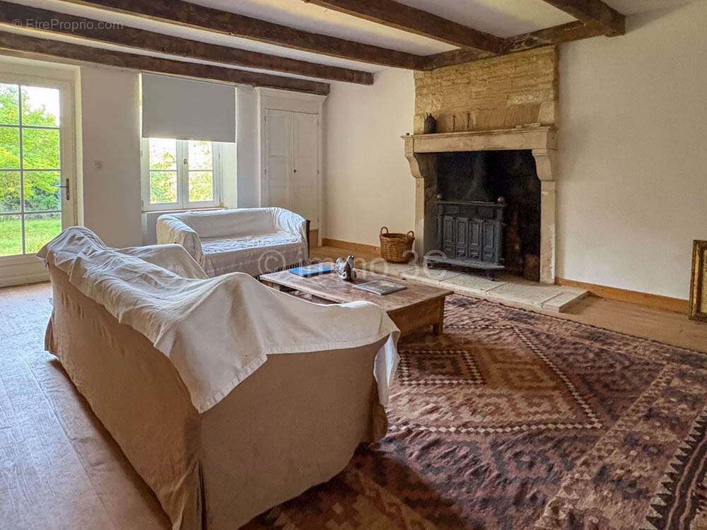 Maison à VILLEFAGNAN