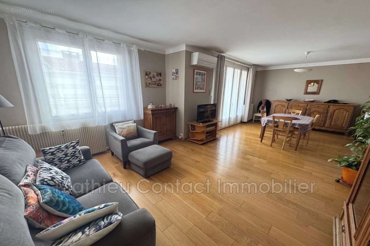 Appartement à NIMES