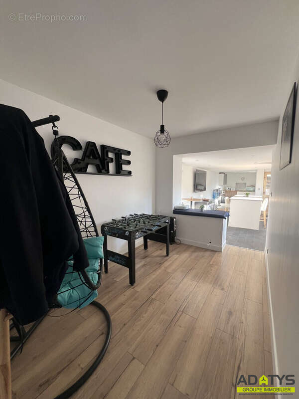Maison 97 m² à Brebieres  - photo 3