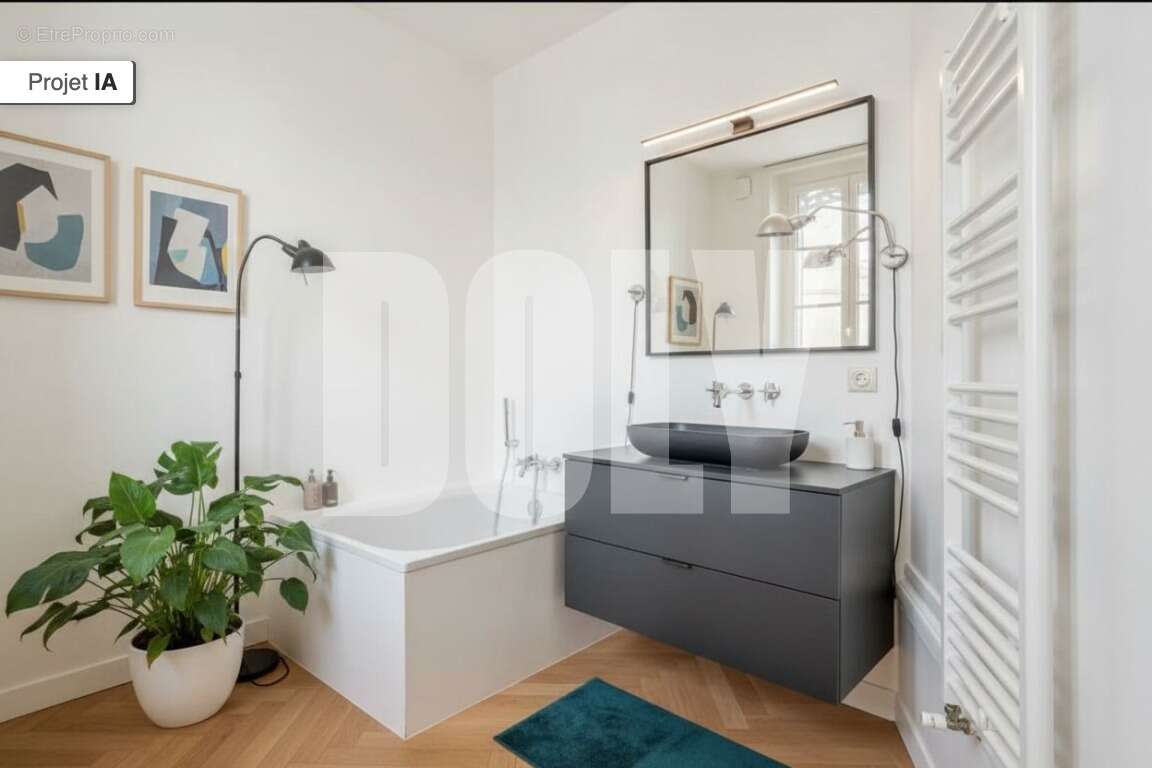 Appartement à PARIS-7E