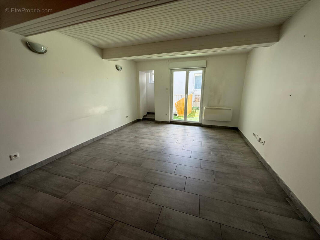 Appartement à SAVERDUN