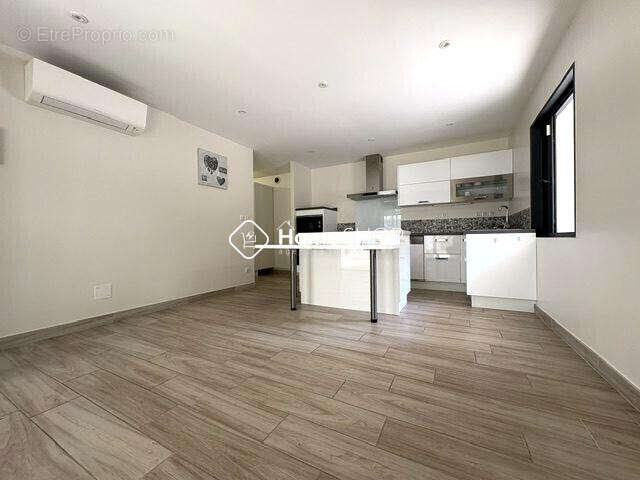 Appartement 50 m² à Septemes-Les-Vallons  - photo 2