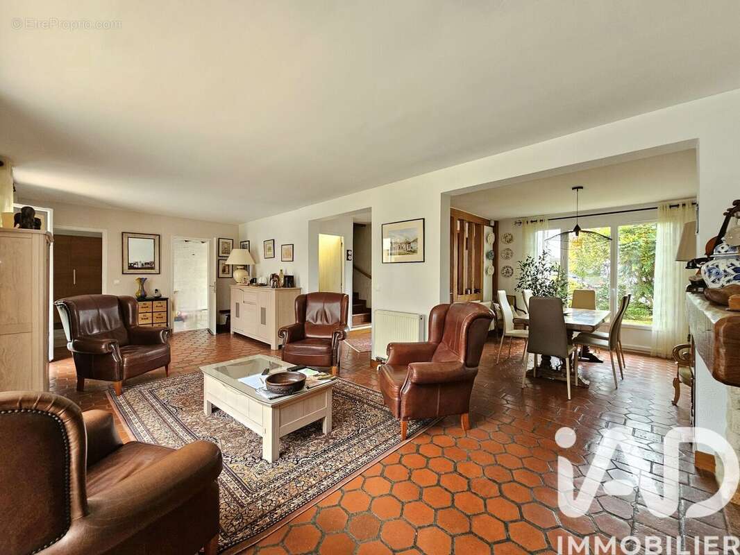 Photo 3 - Maison à ORGERUS