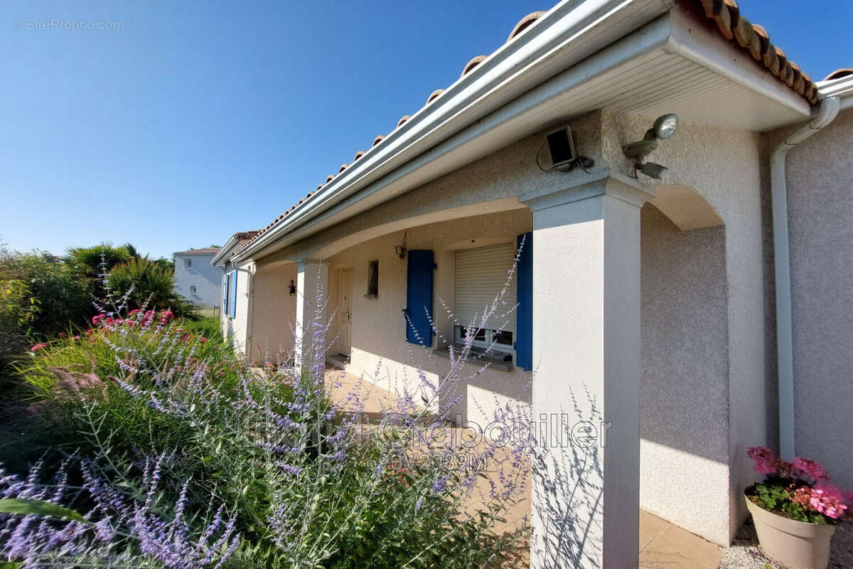 Maison à SAINT-SULPICE-DE-ROYAN