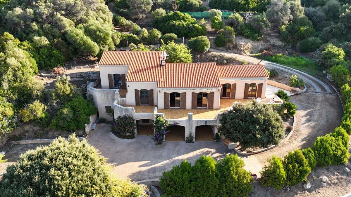 Villa a vendre a sagone - photo 2