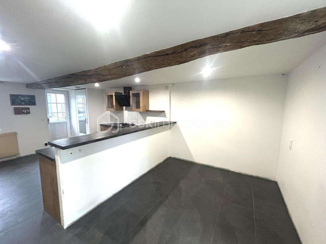 Maison à DONNEMARIE-DONTILLY