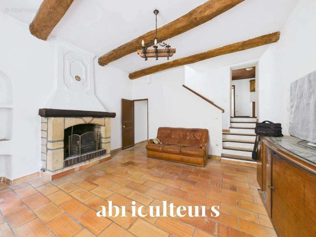 Maison à LAURIS