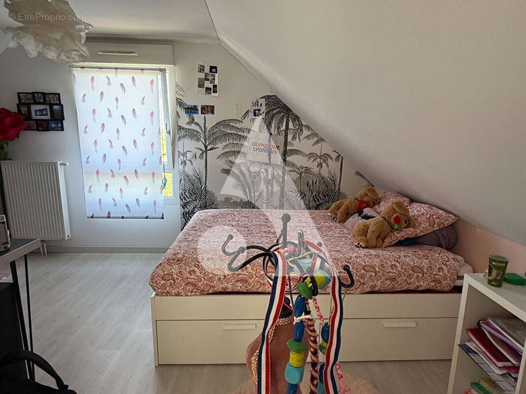 Maison à MONTBOUTON