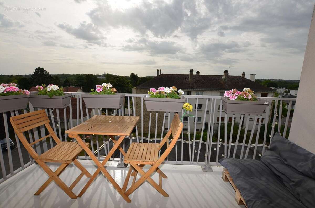Appartement à SAINT-MICHEL-SUR-ORGE