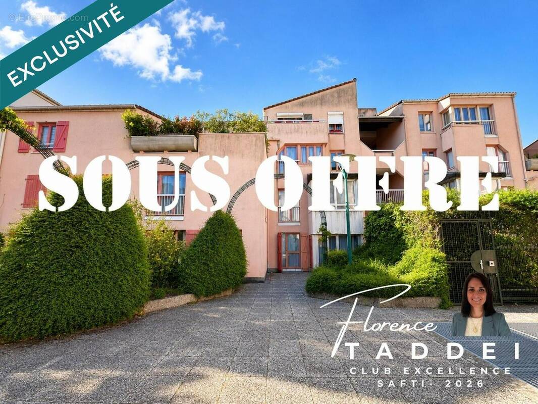 Photo 1 - Appartement à LES ULIS