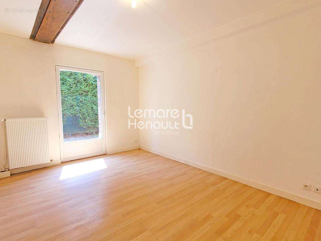 Abondant Longère 2 chambres 100 m² - photo 5