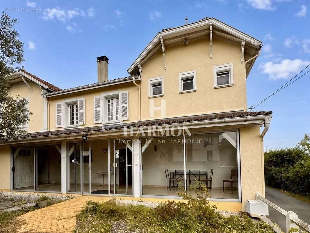 Maison à CASTEIDE-CANDAU