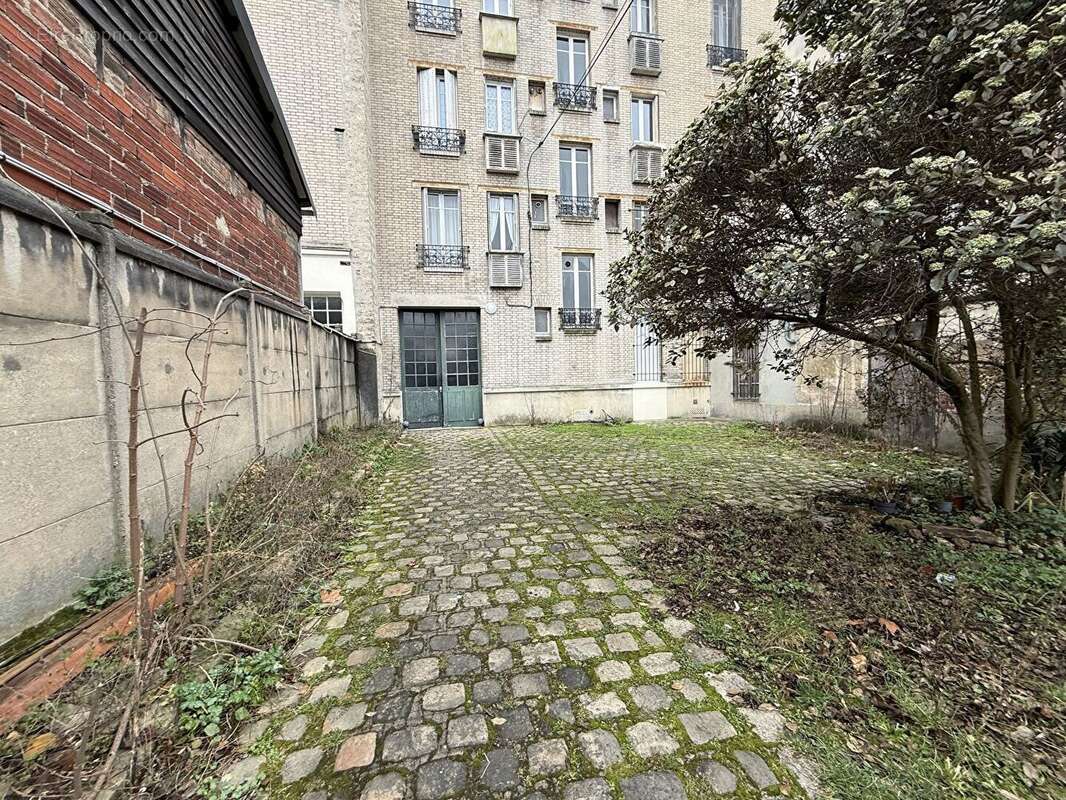 Parking à LE KREMLIN-BICETRE