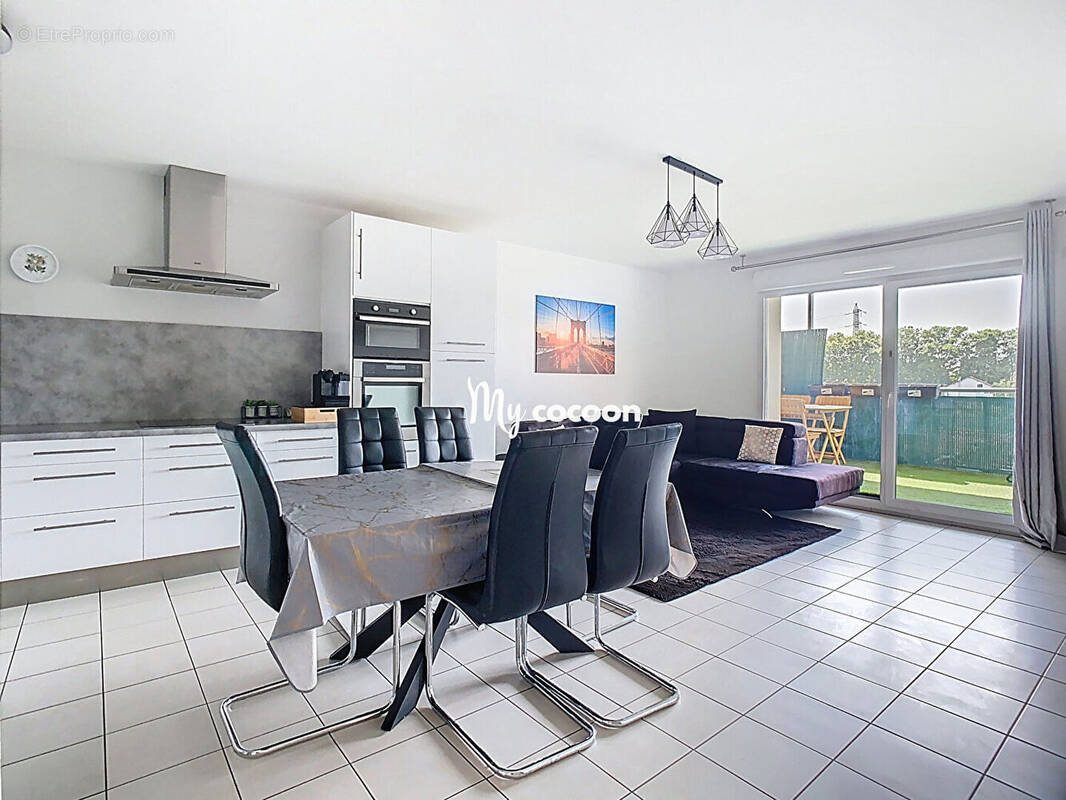 Appartement à VAULX-EN-VELIN