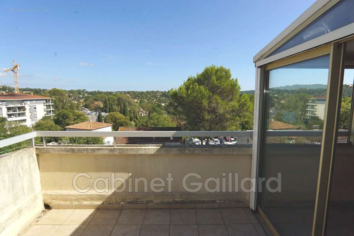 Appartement à PEYMEINADE