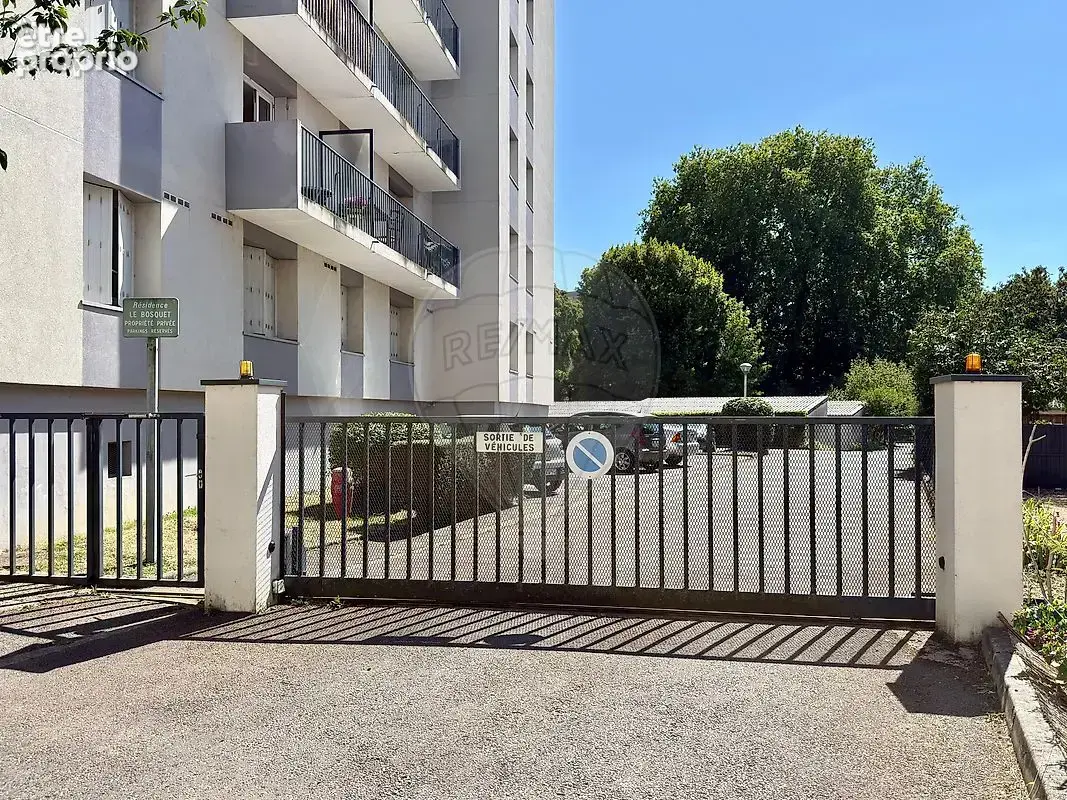 Parking à NEVERS