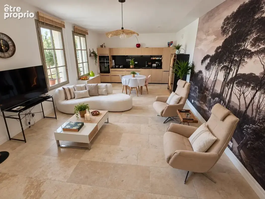 Photo Appartement à Uzes au prix de 468 000€
