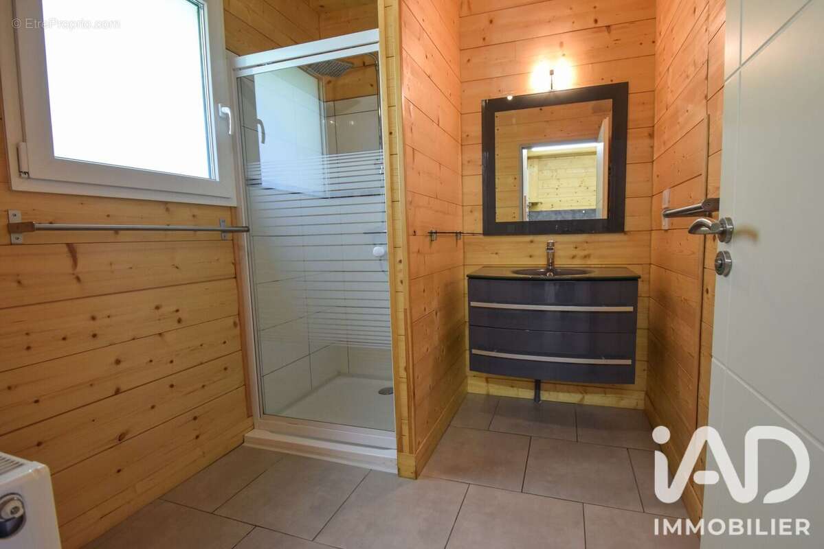 Maison 80 m² à Luz-Saint-Sauveur  - photo 5