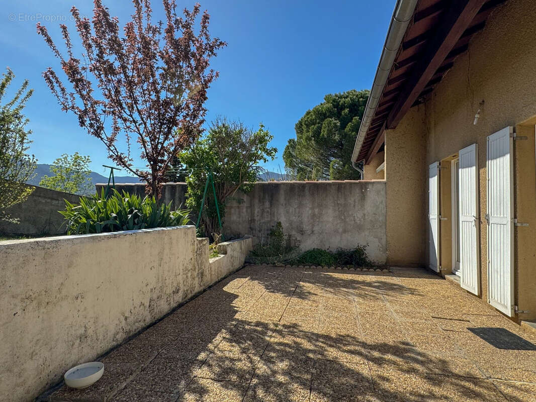 Maison à PRIVAS