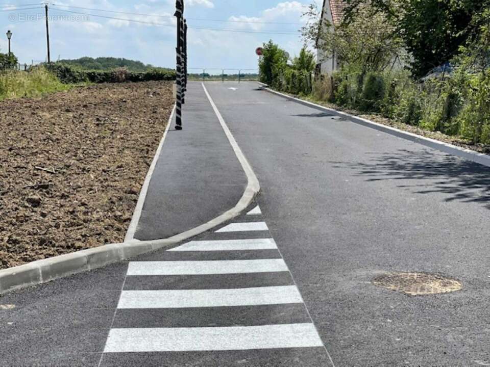 Terrain à LA CHAPELLE-GAUTHIER
