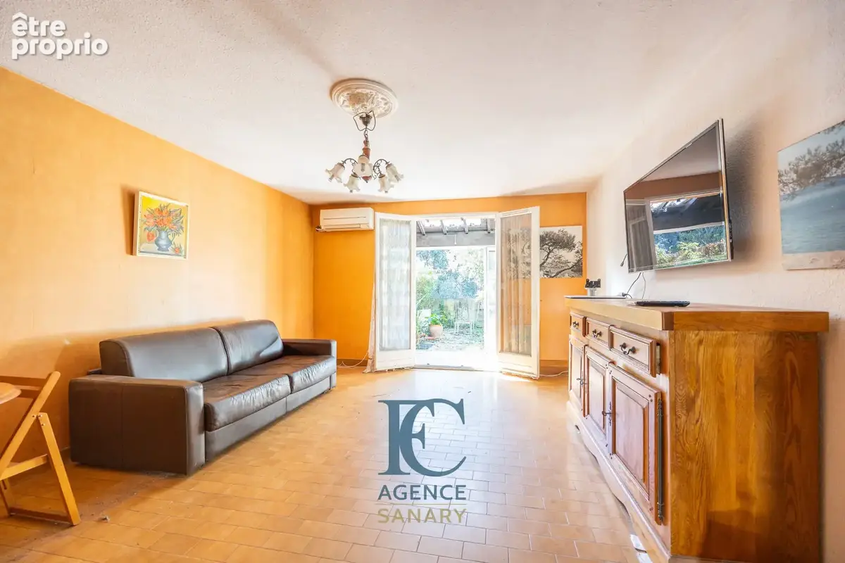 Maison 3 pièces de 56 m2 avec jardinet au centre-ville - photo 2