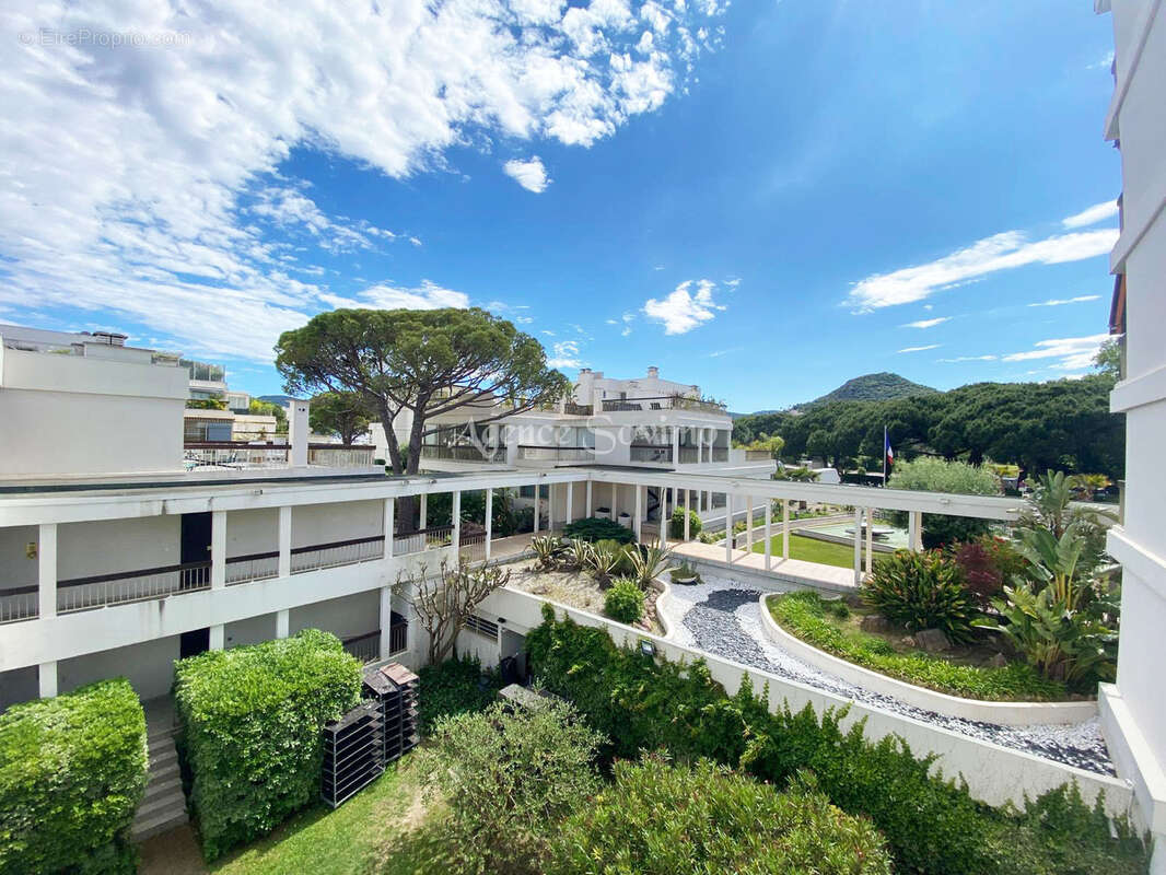Appartement à MANDELIEU-LA-NAPOULE