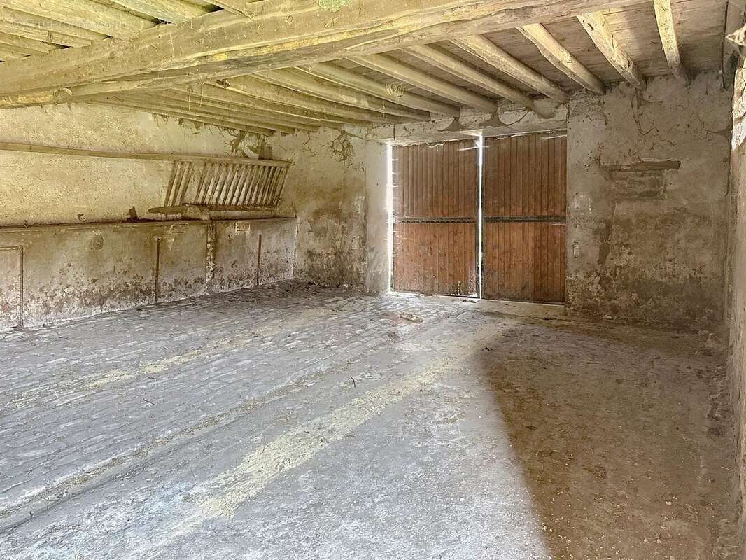 Maison à VILLARS-ET-VILLENOTTE