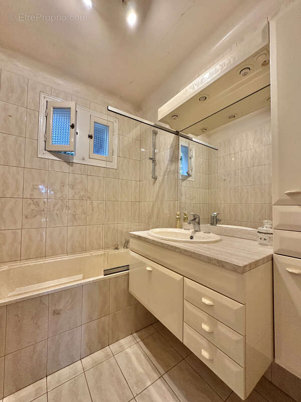 Maison à NOISY-LE-GRAND