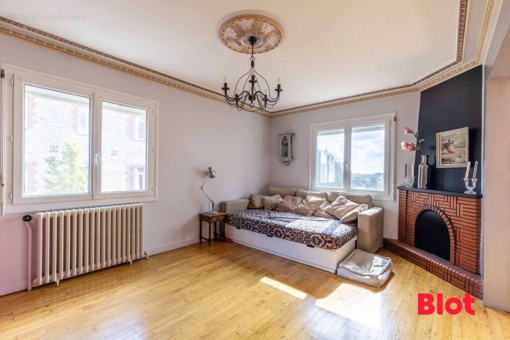 Maison à BAIN-DE-BRETAGNE