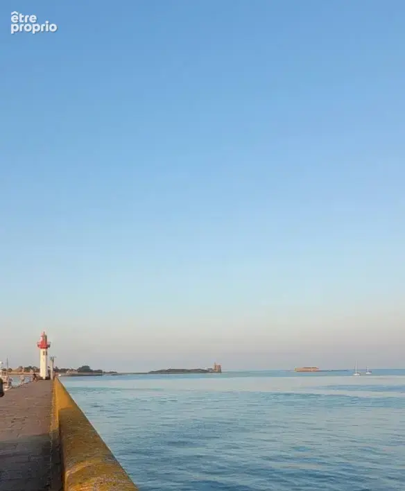 Appartement à SAINT-VAAST-LA-HOUGUE