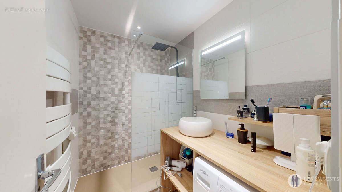 Appartement à ECHIROLLES