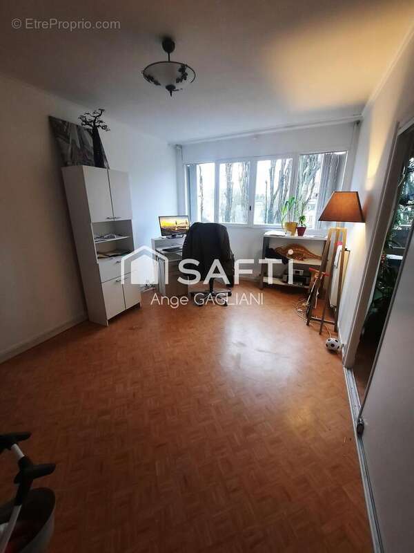 Photo 6 - Appartement à LAVAL