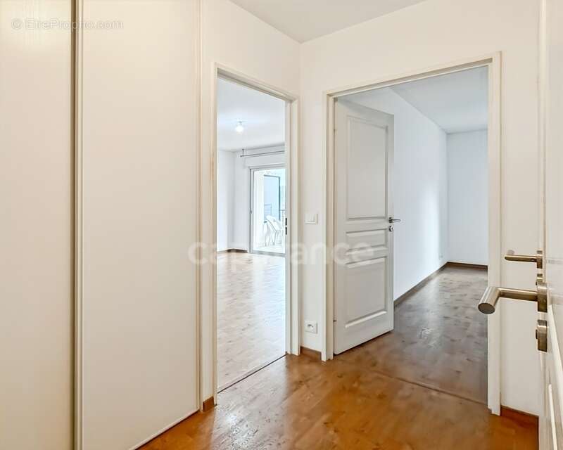 Appartement à PREVESSIN-MOENS