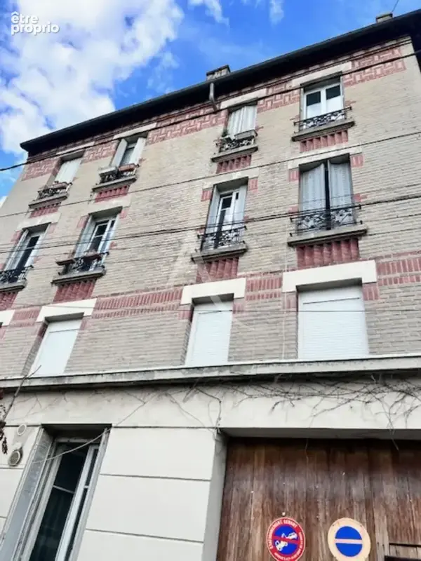 Appartement La Courneuve 3 pièce(s) 48.64 m2 - photo 2