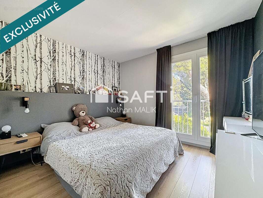 Photo 7 - Appartement à VILLENEUVE-LES-AVIGNON